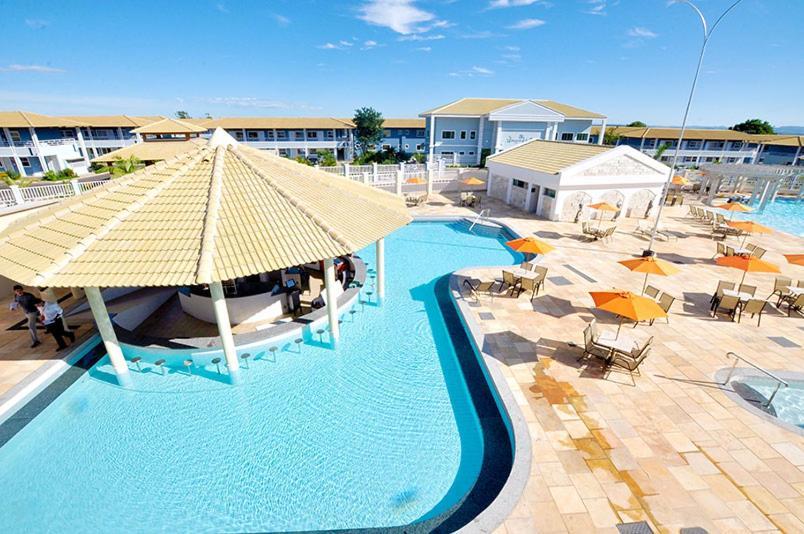 Thermas Lacqua Diroma Com Piscina De Ondas Gratis 24Horas Caldas Novas Ngoại thất bức ảnh