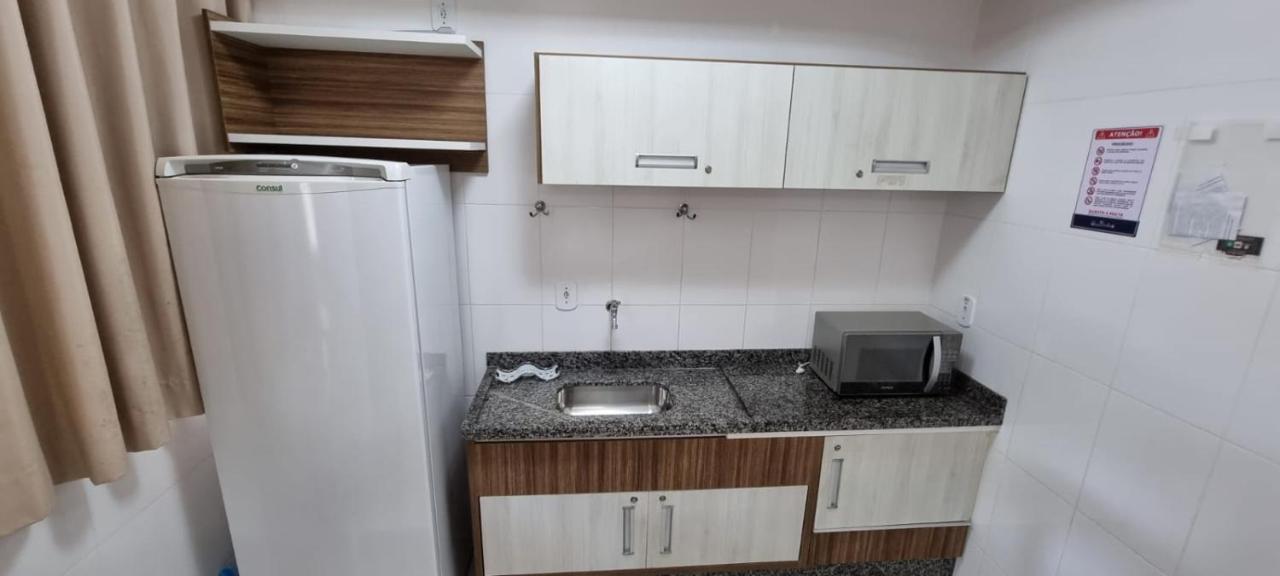 Thermas Lacqua Diroma Com Piscina De Ondas Gratis 24Horas Caldas Novas Ngoại thất bức ảnh